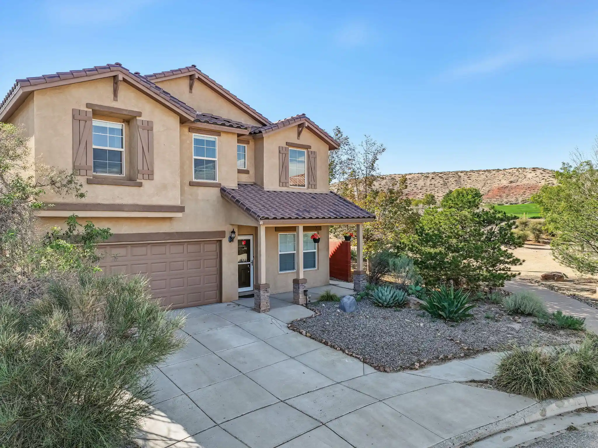 Photo 1 of Single family home for sale at 435 Paseo Roja Pl Ne, Rio Rancho, NM 87124 | MLS# 1112244 | Listing updated on 2026-10-21