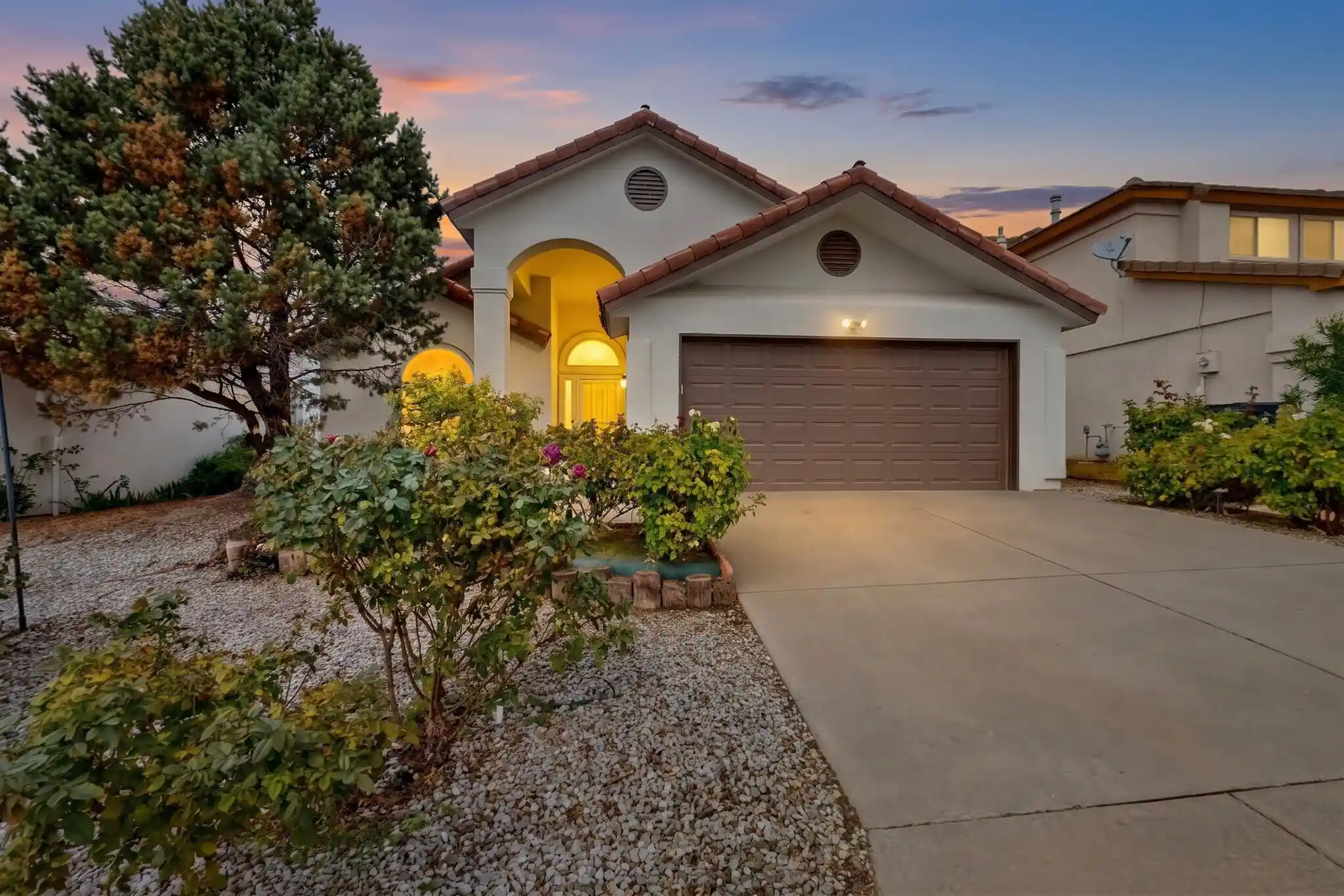 Photo 1 of Sale Pending at 8109 William Moyers Ave Ne, Albuquerque, NM 87122 | MLS# 1112236 | Listing updated on 2026-10-21