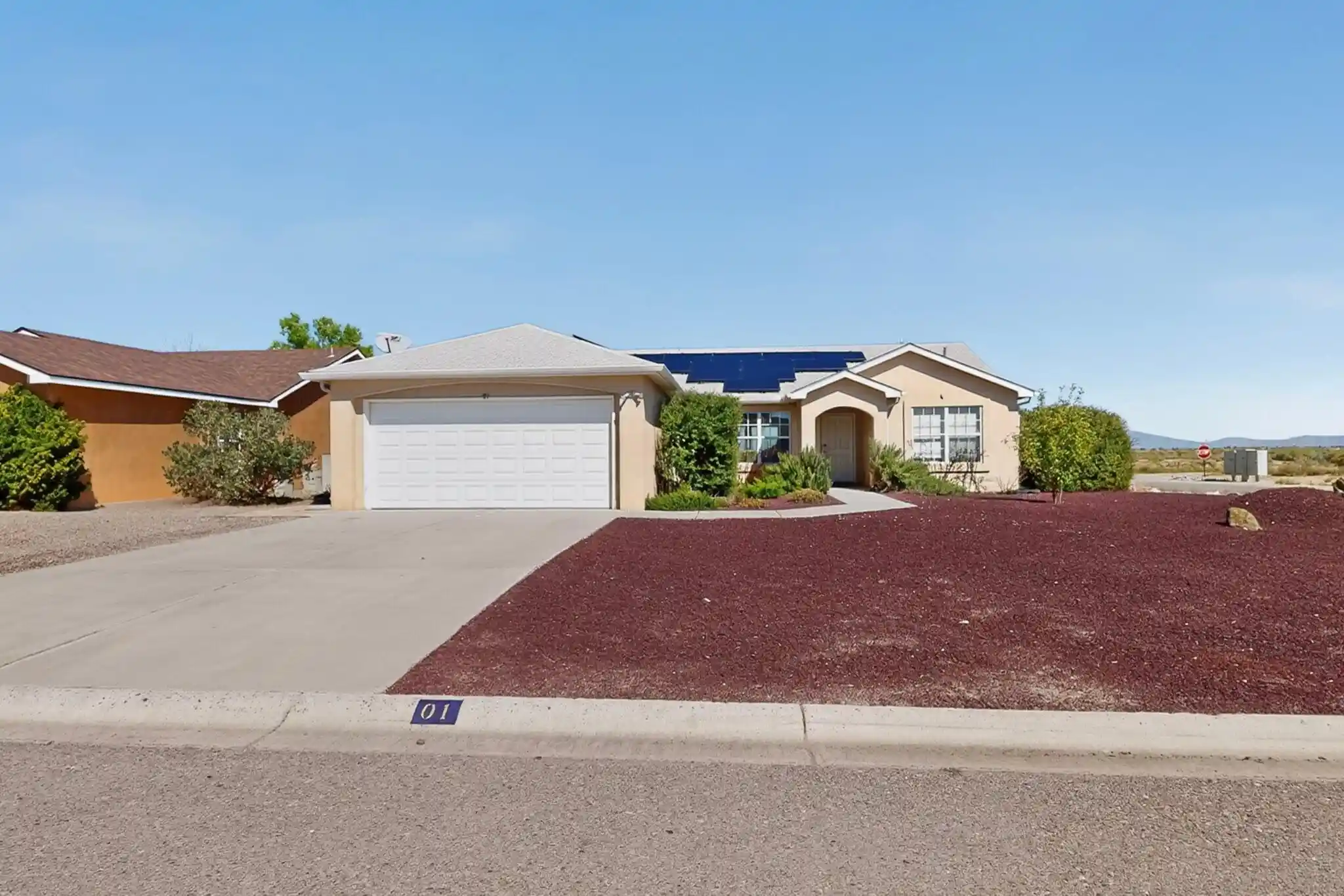 Photo 1 of Sale Pending at 1 Rosa Ave Sw, Los Lunas, NM 87031 | MLS# 1112298 | Listing updated on 2026-10-22