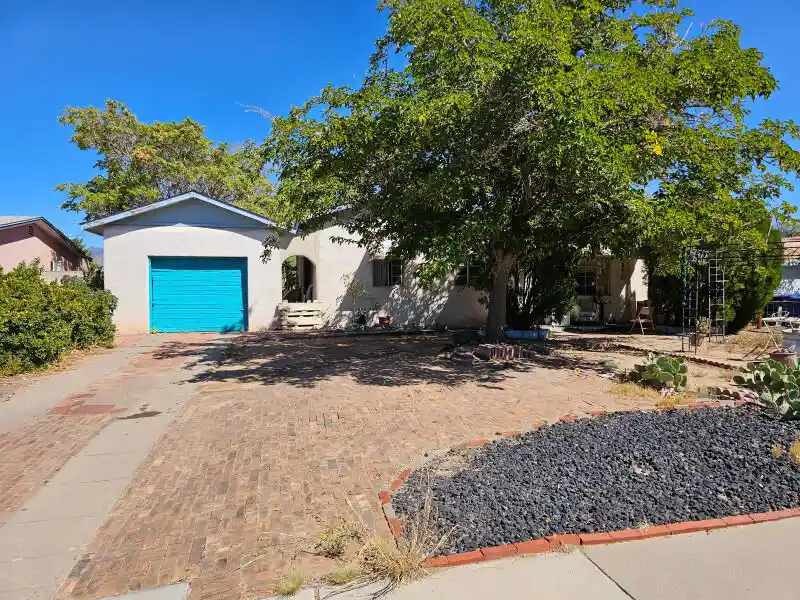 Photo 1 of Single family home for sale at 2104 Madeira Dr Ne, Albuquerque, NM 87110 | MLS# 1112335 | Listing updated on 2026-10-21