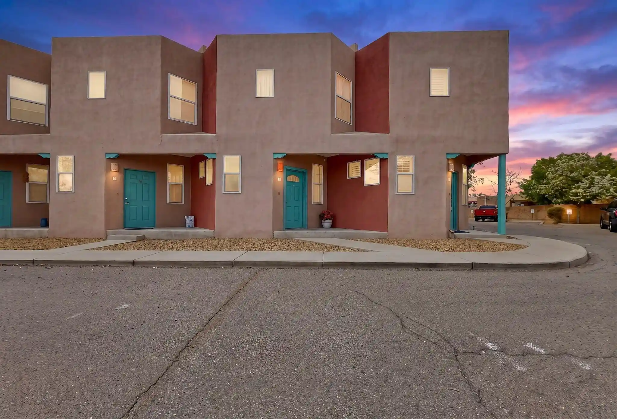 Photo 1 of Townhouse for sale at 615 Menaul Blvd Nw #UNIT C, Albuquerque, NM 87107 | MLS# 1112423 | Listing updated on 2026-10-21