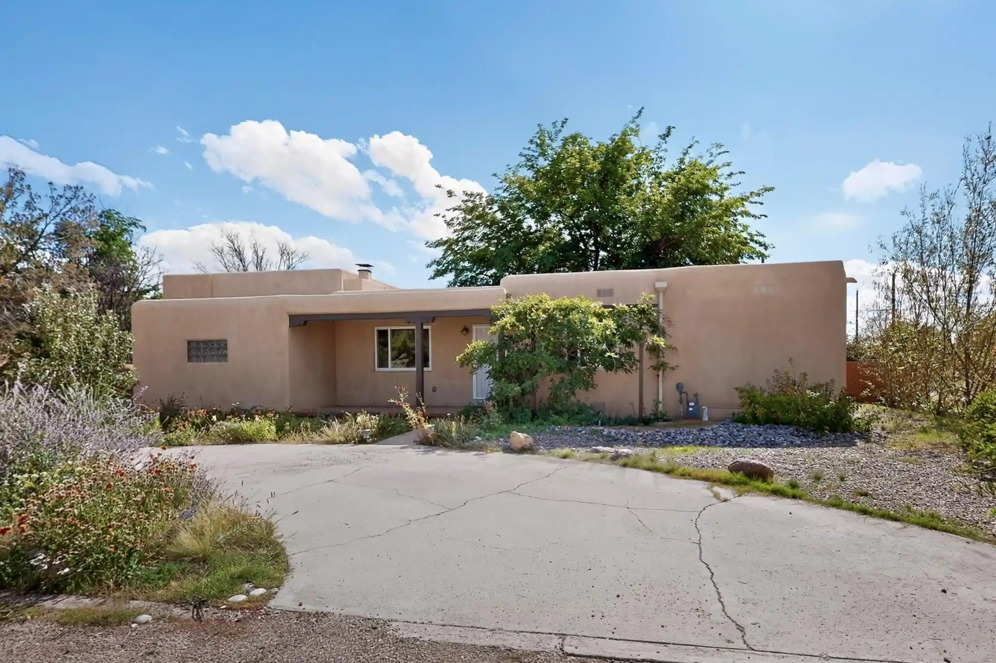 Single family home for sale at 712 Green Valley Rd NW, Los Ranchos, NM 87107 | MLS# 1112428