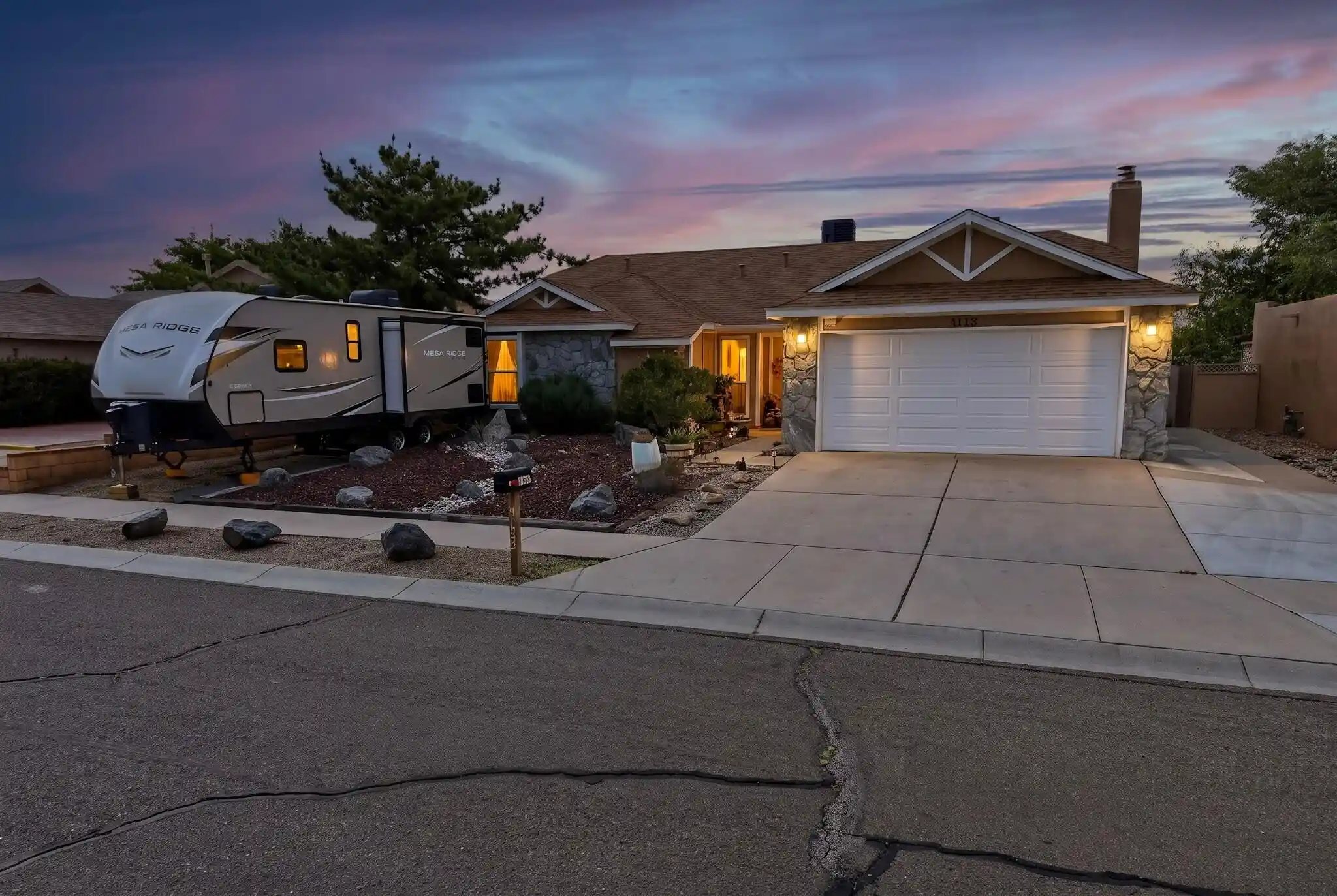Photo 1 of Single family home for sale at 5135 Gaviota Nw, Albuquerque, NM 87120 | MLS# 1112558 | Listing updated on 2026-10-24