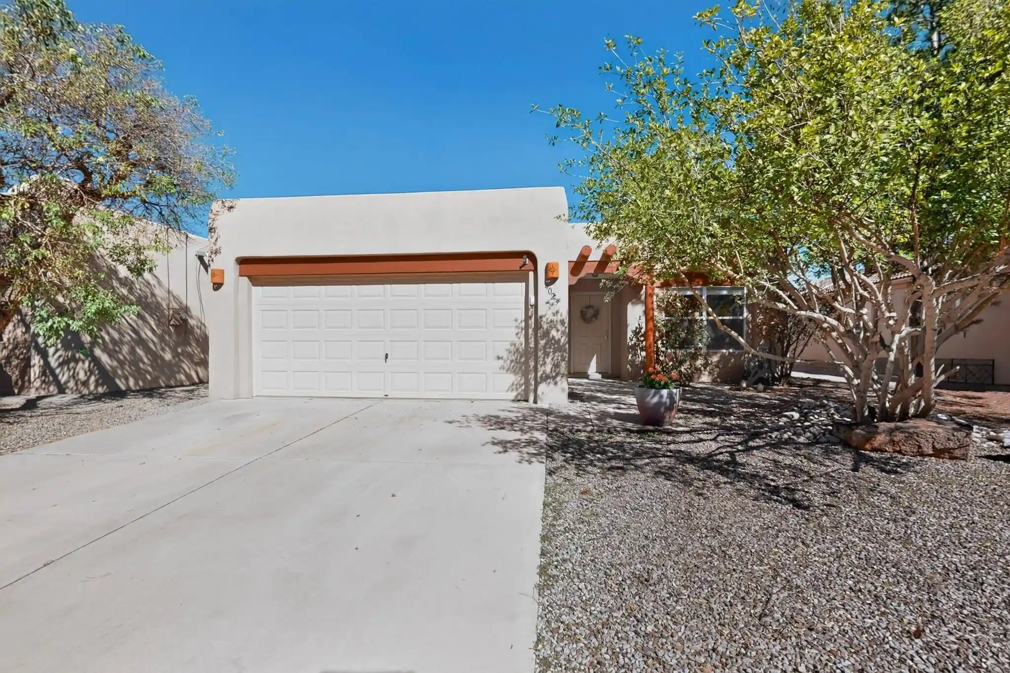 Photo 1 of Single family home for sale at 4023 Arapahoe Ave Nw, Albuquerque, NM 87114 | MLS# 1112600 | Listing updated on 2026-10-21
