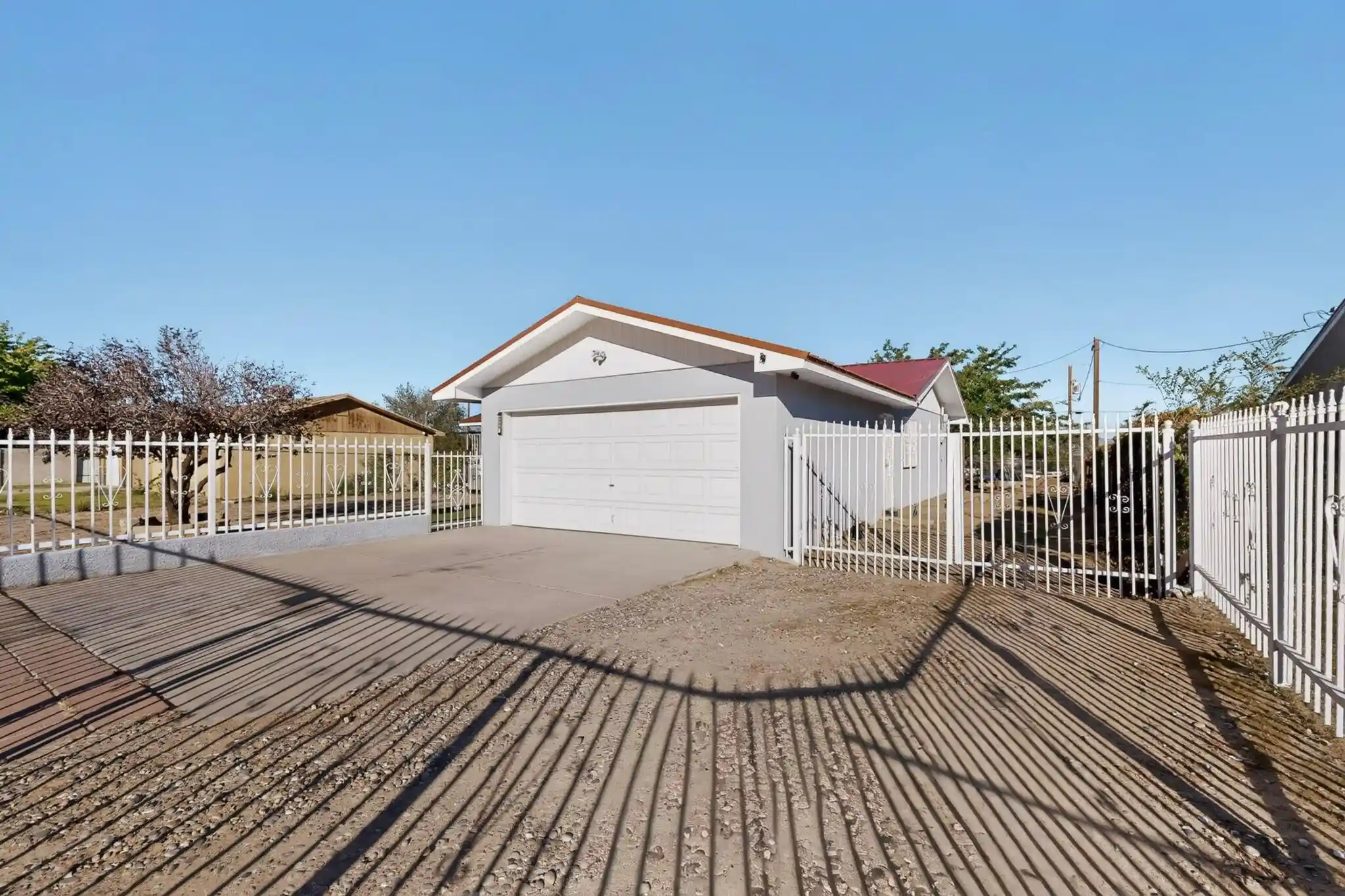 Photo 1 of Single family home for sale at 3300 Grace Vigil Rd Sw, Albuquerque, NM 87121 | MLS# 1112605 | Listing updated on 2026-10-25