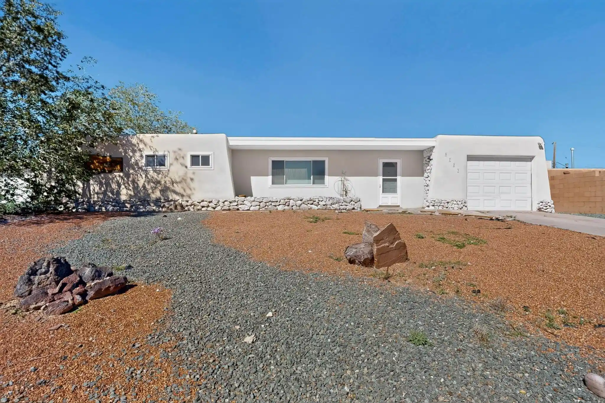 Photo 1 of Single family home for sale at 5723 Fairfax Dr Nw, Albuquerque, NM 87114 | MLS# 1112667 | Listing updated on 2026-10-21