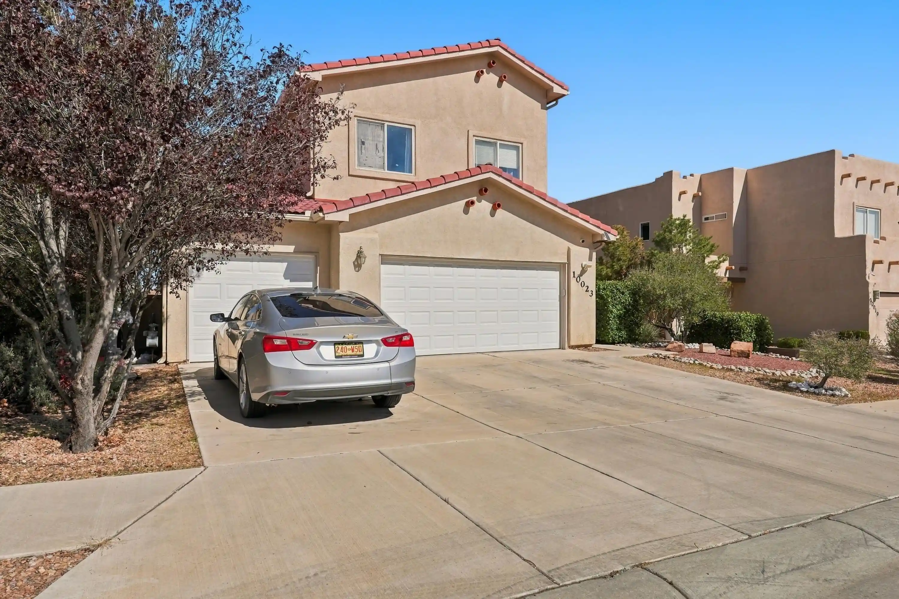 Photo 1 of Single family home for sale at 10023 Rio Corto Ave Sw, Albuquerque, NM 87121 | MLS# 1112854 | Listing updated on 2026-10-26
