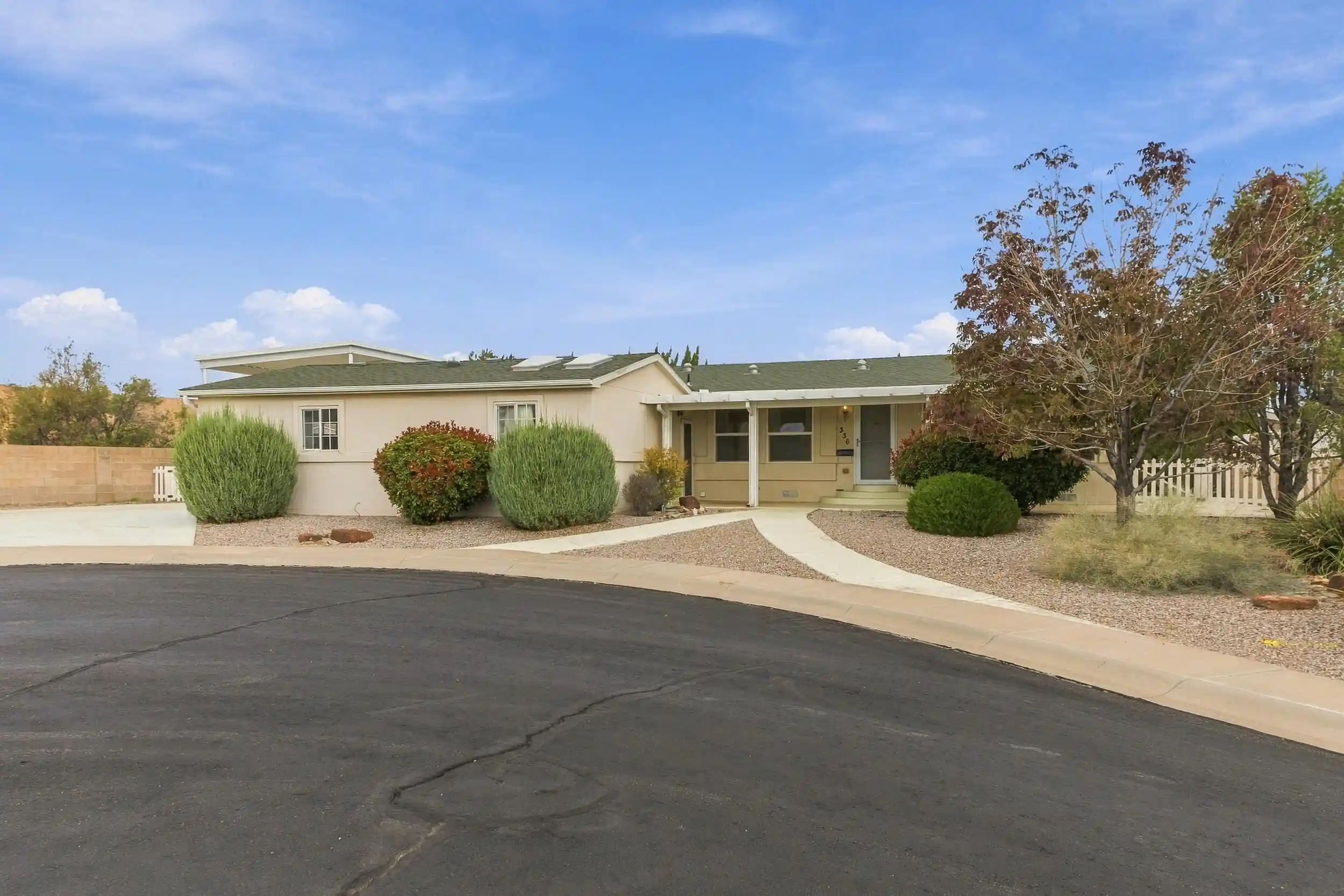 Manufactured home for sale at 336 Sunrise Blfs Dr, Belen, NM 87002 | MLS# 1112882