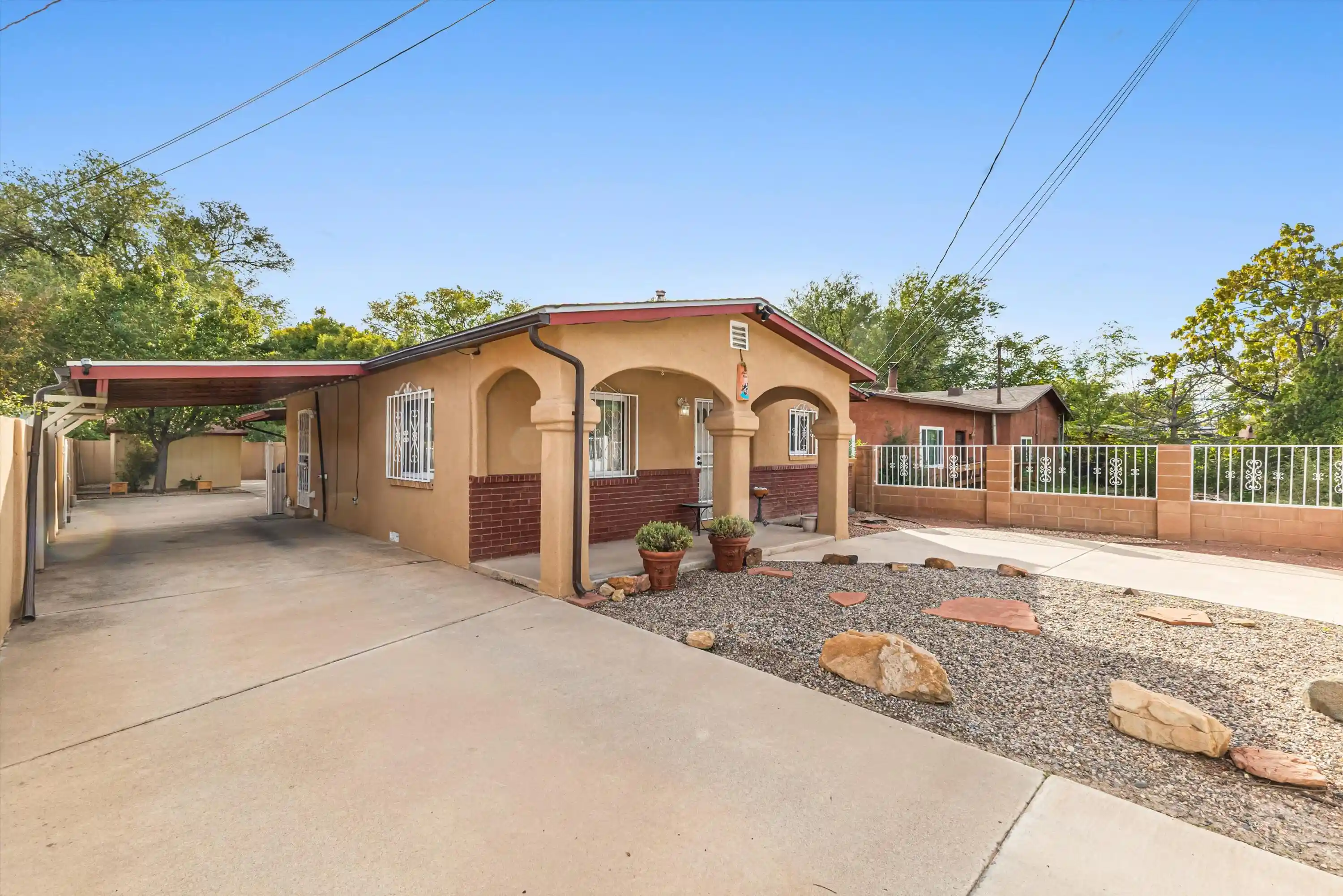 Photo 1 of Single family home for sale at 1834 Sunset Gdns Rd Sw, Albuquerque, NM 87105 | MLS# 1112928 | Listing updated on 2026-10-24