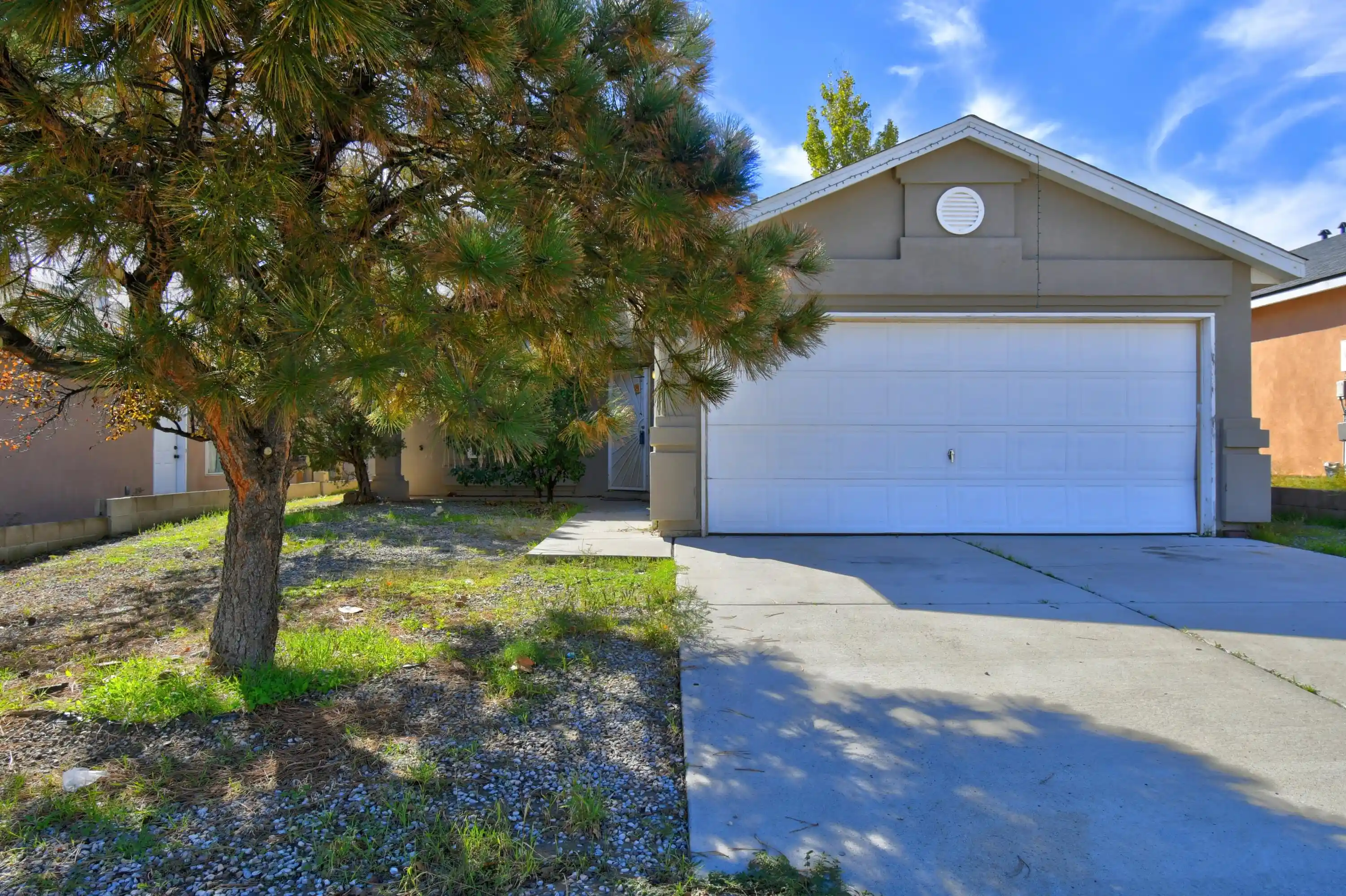 Photo 1 of Single family home for sale at 8700 Spotted Pony Ave Sw, Albuquerque, NM 87121 | MLS# 1113122 | Listing updated on 2026-10-27
