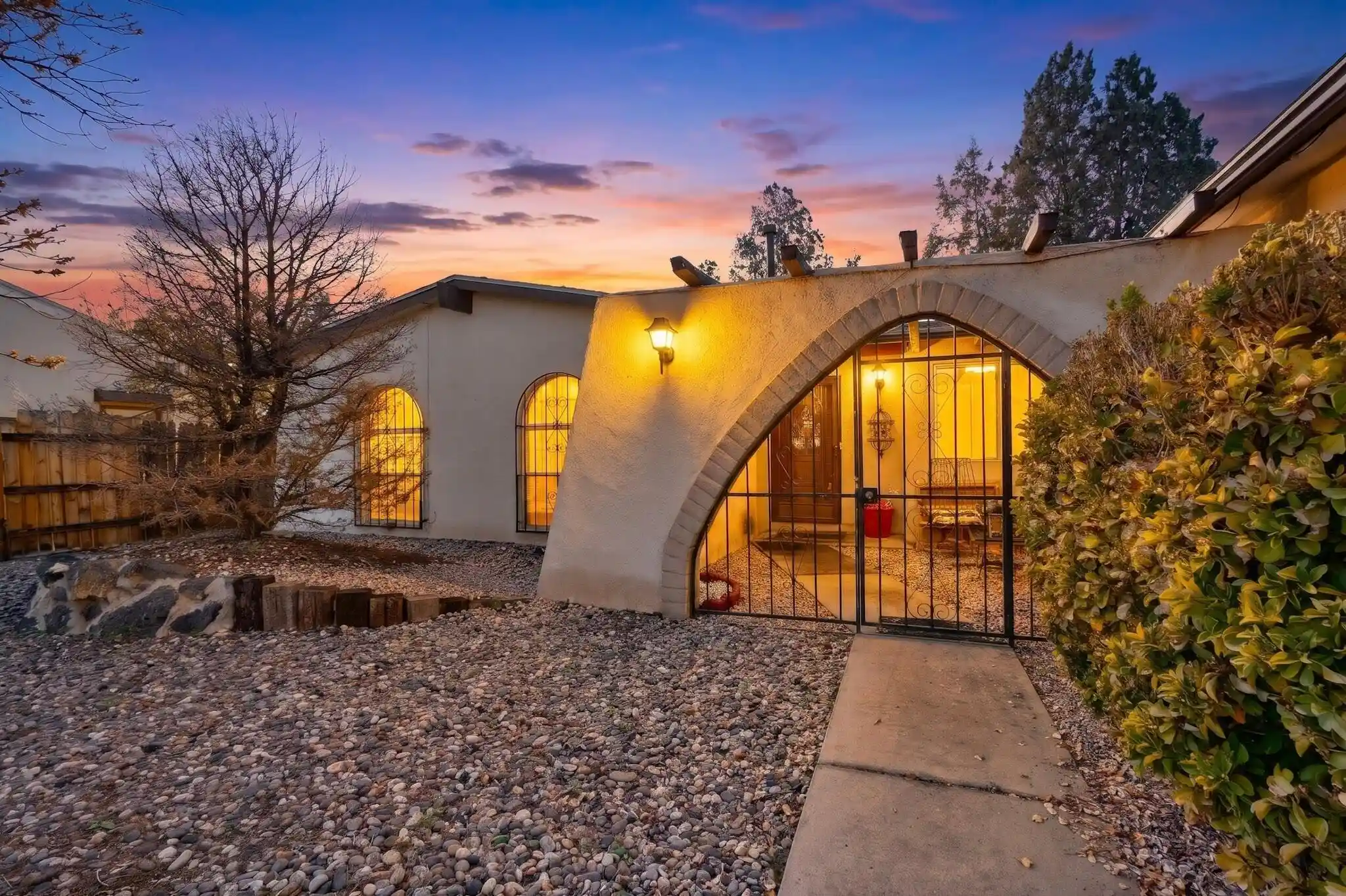 Single family home for sale at 5140 Vista De Luz Dr NW, Albuquerque, NM 87120 | MLS# 1113199