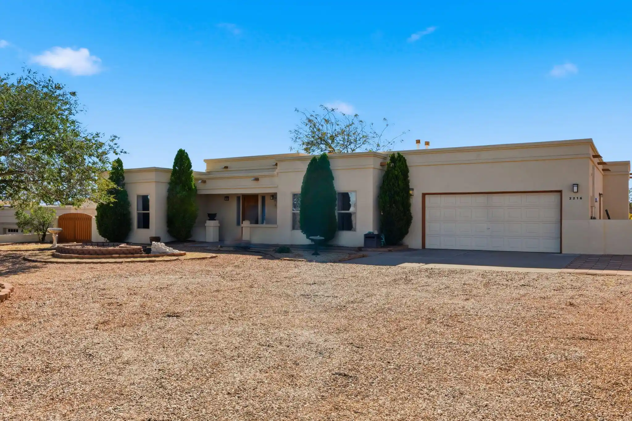 Single family home for sale at 2216 Flagstone Rd NE, Rio Rancho, NM 87124 | MLS# 1113258