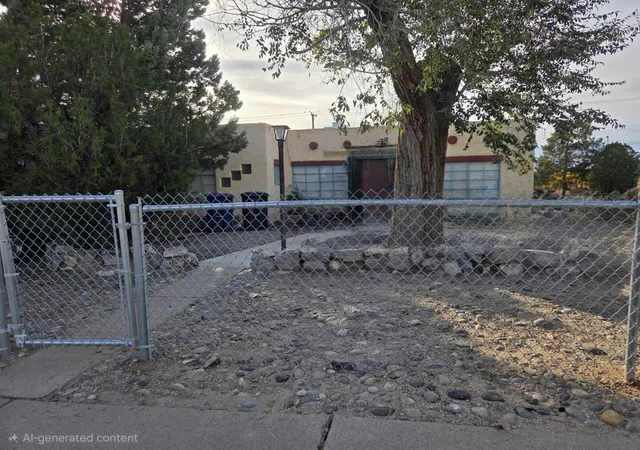 Photo 3 of Multi family home for sale at 207-213 Alcazar St NE, Albuquerque, NM 87108 | MLS# 1113280 | Listing updated on 2026-10-30