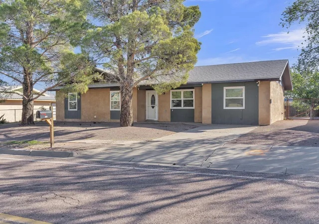 Photo 2 of Single family home for sale at 1112 Fairgrounds Rd, Socorro, NM 87801 | MLS# 1113276 | Listing updated on 2026-10-30