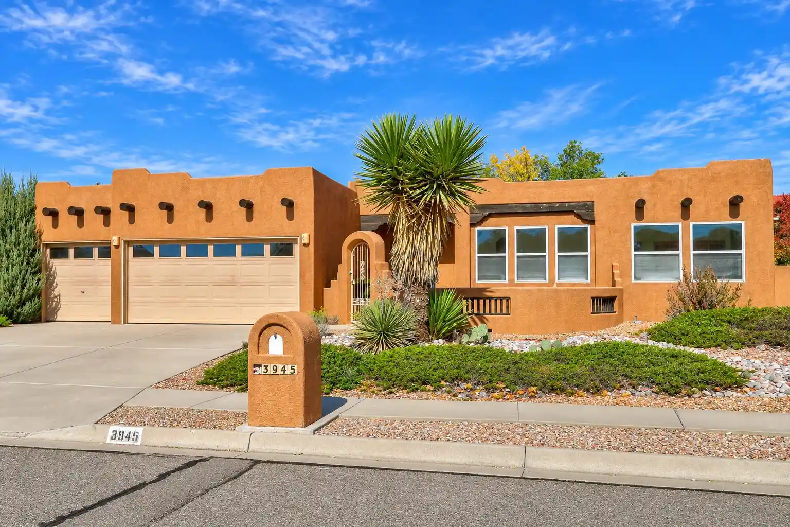 Single family home for sale at 3945 Augusta Dr SE, Rio Rancho, NM 87124 | MLS# 1113289