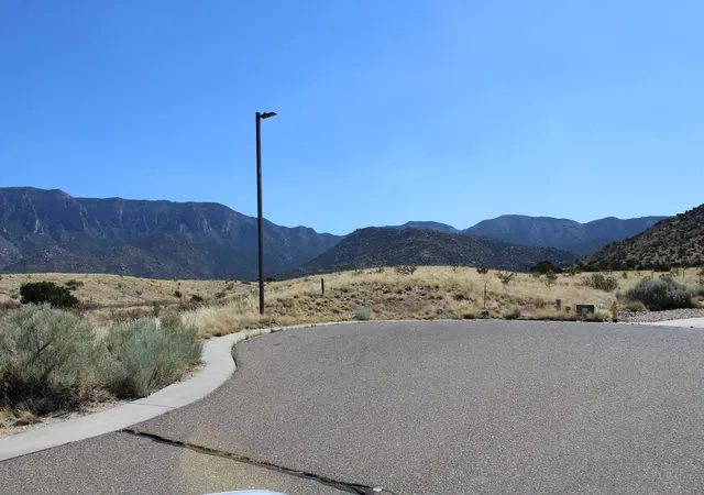 14th image of 13604 Barranca Vista Ct Ne, Albuquerque, NM 87111 | MLS# 971603