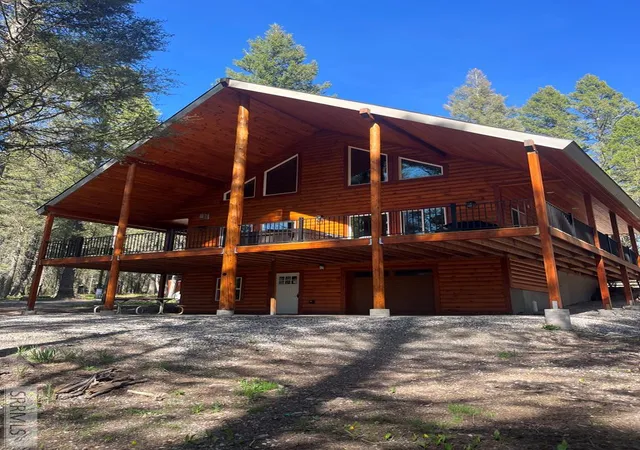 Homes for sale in Island Park, ID | 4146 Sugar Pine Dr, Island Park, ID 83429 | MLS# 2186407