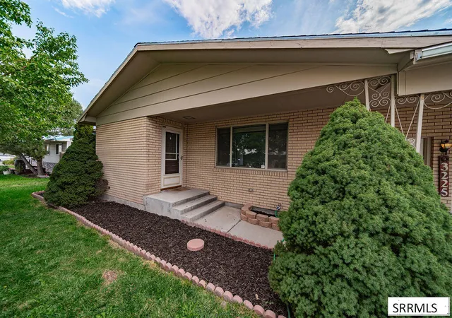 Photo 3 of Sale Pending at 3225 Romrell Avenue, Ammon, ID 83406 | MLS# 2188733 | Listing updated on 2026-10-02