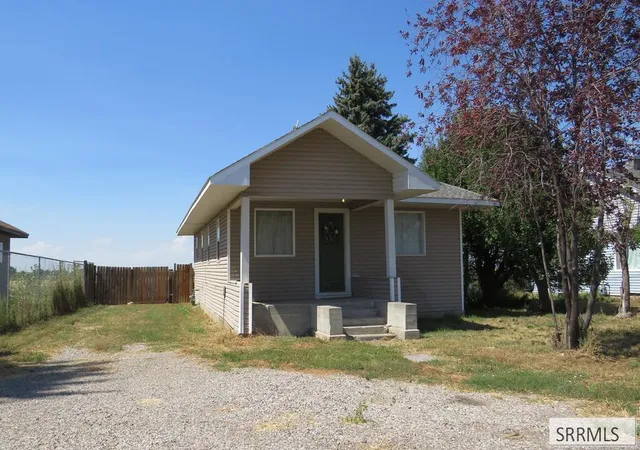 Single family home for sale at 583 N 3500 E, Menan, ID 83434 | MLS# 2188776