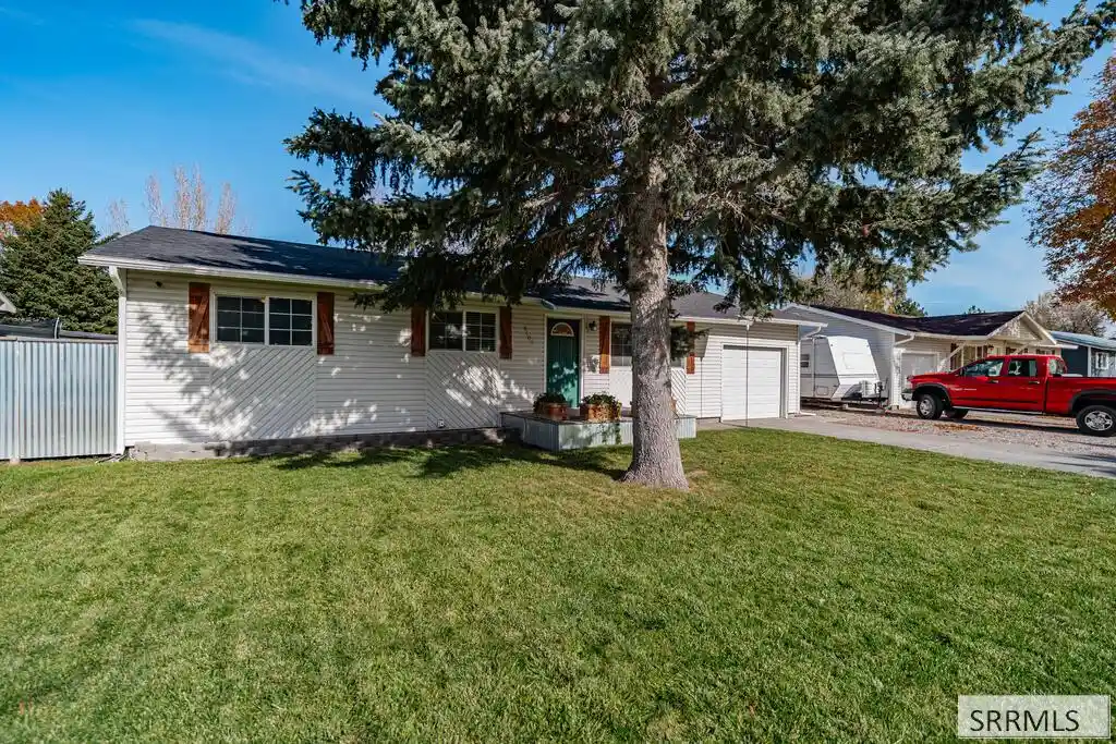Photo 1 of Single family home for sale at 4105 E Spartina St, Idaho Falls, ID 83401 | MLS# 2190084 | Listing updated on 2026-10-30