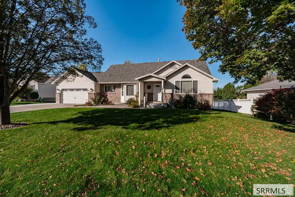 Single family home for sale at 990 Hillview Dr, Rexburg, ID 83440 | MLS# 2189843 | Listing updated on 2026-10-25