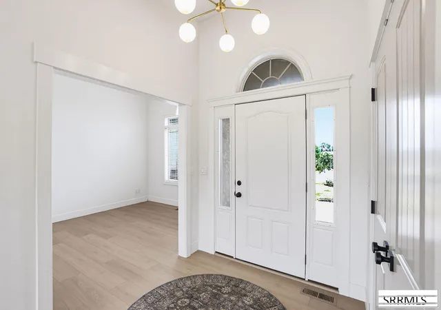 Photo 3 of Single family home for sale at 6192 E Pheasant Dr, Ammon, ID 83401 | MLS# 2188620 | Listing updated on 2026-08-19