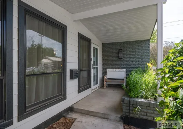 Photo 3 of Single family home for sale at 1644 Shasta Street, Idaho Falls, ID 83402 | MLS# 2188000 | Listing updated on 2026-07-24