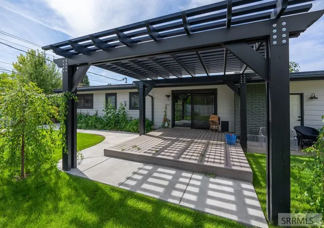 Photo 4 of Single family home for sale at 1644 Shasta Street, Idaho Falls, ID 83402 | MLS# 2188000 | Listing updated on 2026-07-24