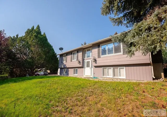 Photo 3 of Single family home for sale at 5027 Apache, Pocatello, ID 83204 | MLS# 2188192 | Listing updated on 2026-09-26