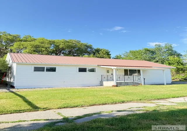 Photo 1 of Sale Pending at 352 W 1 N, Rexburg, ID 83440 | MLS# 2187894 | Listing updated on 2026-08-24