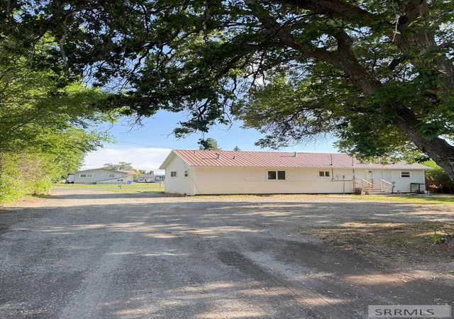Photo 3 of Sale Pending at 352 W 1 N, Rexburg, ID 83440 | MLS# 2187894 | Listing updated on 2026-08-24