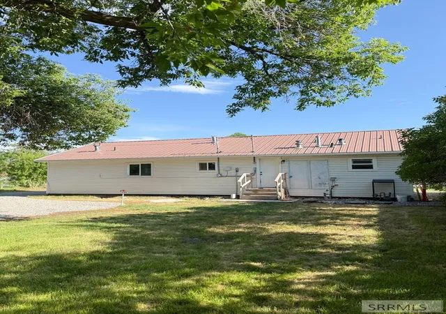 Photo 4 of Sale Pending at 352 W 1 N, Rexburg, ID 83440 | MLS# 2187894 | Listing updated on 2026-08-24