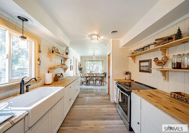 Photo 3 of Sale Pending at 135 E 19Th Street, Idaho Falls, ID 83404 | MLS# 2188790 | Listing updated on 2026-09-01