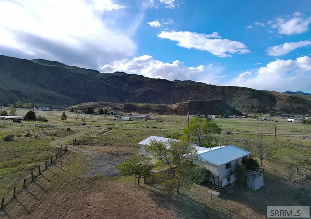 5th image of 225 Pheasant Road, Salmon, ID 83467 | MLS# 2187188