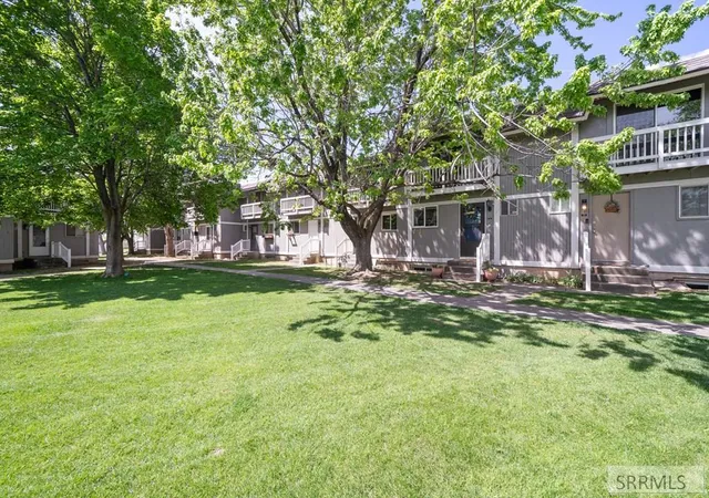 Homes for sale in Ammon, ID | 1460 S Falcon Dr, Ammon, ID 83406 | MLS# 2186265