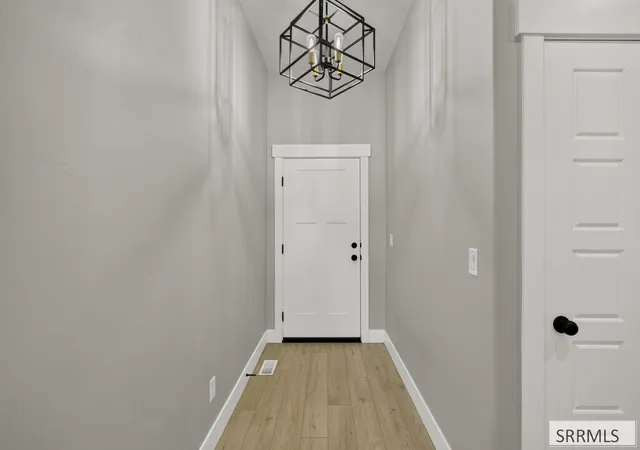 Photo 3 of Single family home for sale at 4310 Ola Vista Avenue, Idaho Falls, ID 83401 | MLS# 2188876 | Listing updated on 2026-08-30