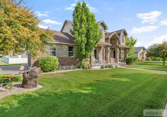Photo 3 of Single family home for sale at 5095 Pevero Dr, Idaho Falls, ID 83401 | MLS# 2188062 | Listing updated on 2026-09-05