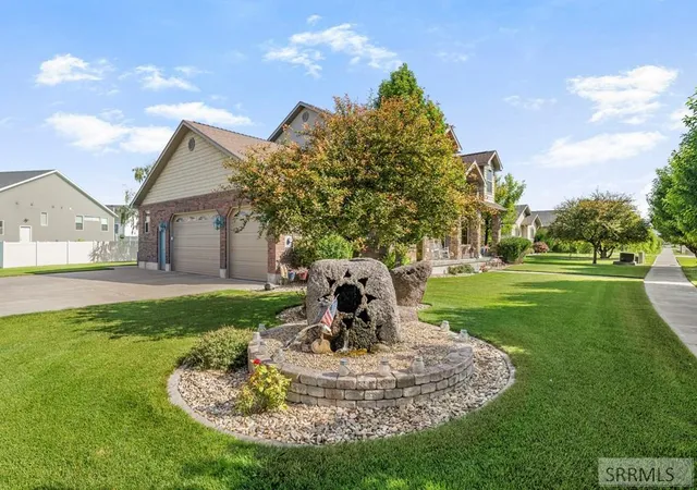 Photo 3 of Single family home for sale at 5095 Pevero Dr, Idaho Falls, ID 83401 | MLS# 2188062 | Listing updated on 2026-09-05