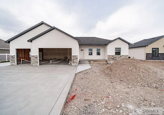 Homes for sale in Idaho Falls, ID | 1631 Palm Springs Dr, Idaho Falls, ID 83404 | MLS# 2185171