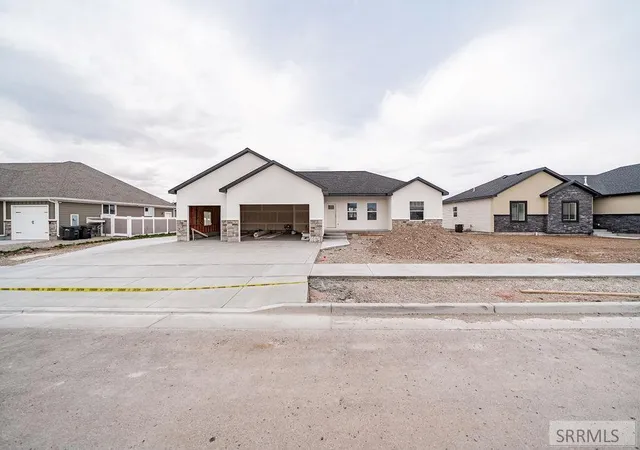Homes for sale in Idaho Falls, ID | 1631 Palm Springs Dr, Idaho Falls, ID 83404 | MLS# 2185171