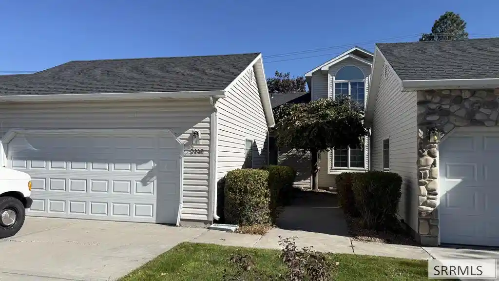 Townhouse for sale at 3148 Thayer Brg Cir, Idaho Falls, ID 83402 | MLS# 2189983
