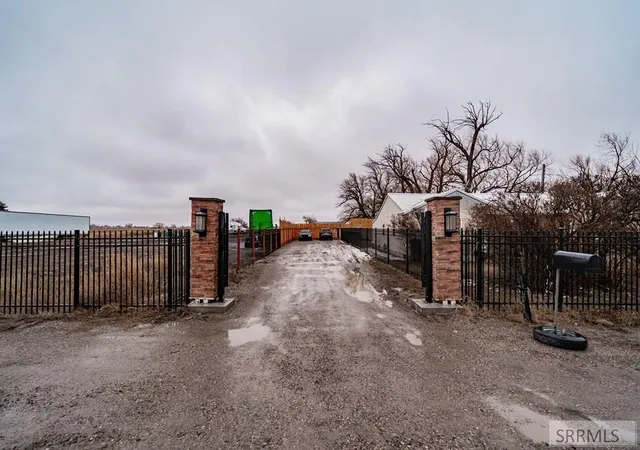 2nd image of 6958 N 25 E, Idaho Falls, ID 83401 | MLS# 2188204