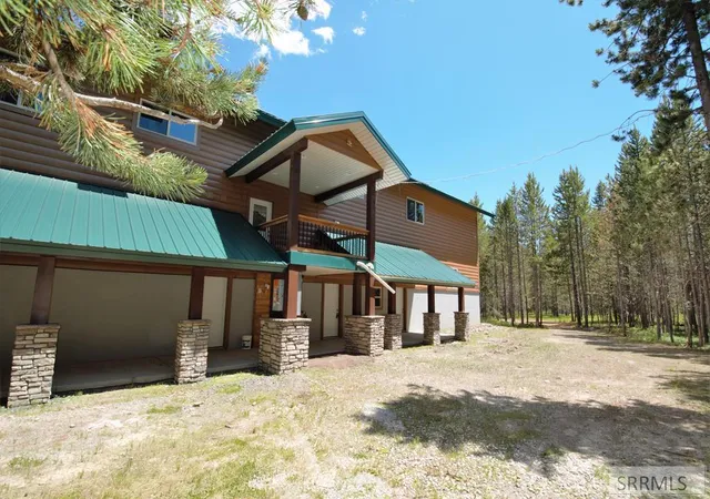 Homes for sale in Island Park, ID | 4460 Brody's Cove, Island Park, ID 83429 | MLS# 2186471