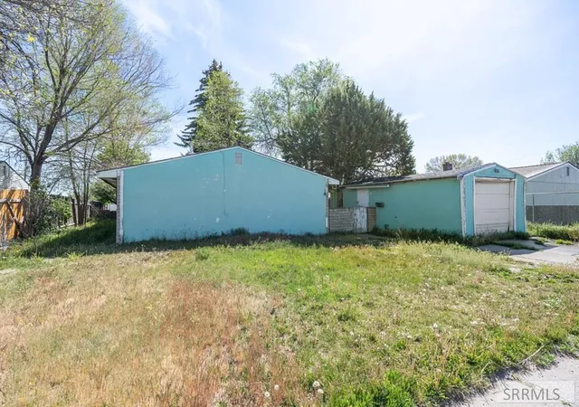 Homes for sale in Idaho Falls, ID | 830 Ne Bonneville Dr, Idaho Falls, ID 83401 | MLS# 2186303