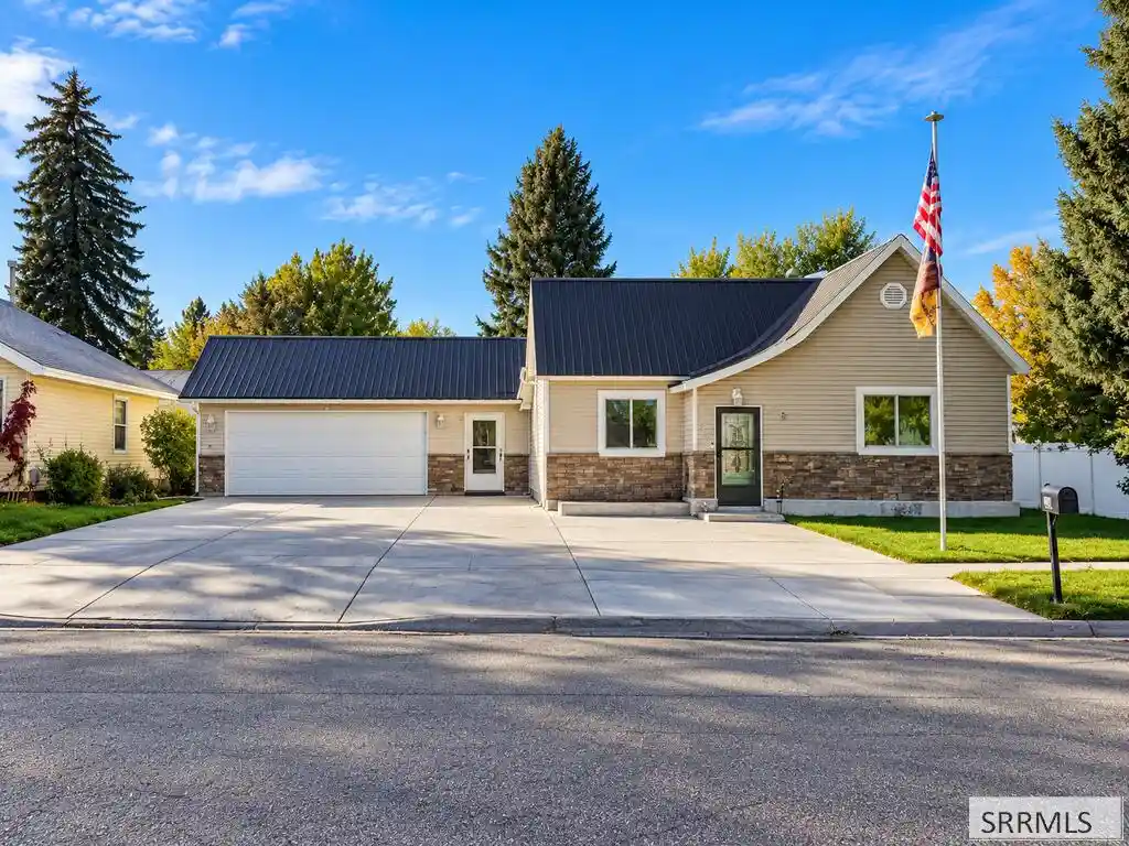 Photo 1 of Sale Pending at 224 E 4th North, St Anthony, ID 83445 | MLS# 2189887 | Listing updated on 2026-10-22