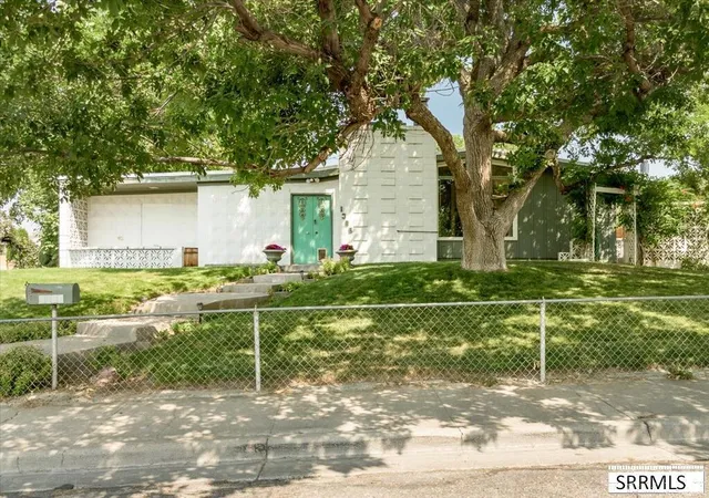 Photo 3 of Single family home for sale at 1398 Santa Anita Avenue, Pocatello, ID 83201 | MLS# 2188419 | Listing updated on 2026-08-10