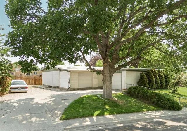 Photo 3 of Single family home for sale at 1398 Santa Anita Avenue, Pocatello, ID 83201 | MLS# 2188419 | Listing updated on 2026-08-10