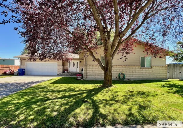 Single family home for sale at 2 Brandon Dr, Sugar City, ID 83448 | MLS# 2188908
