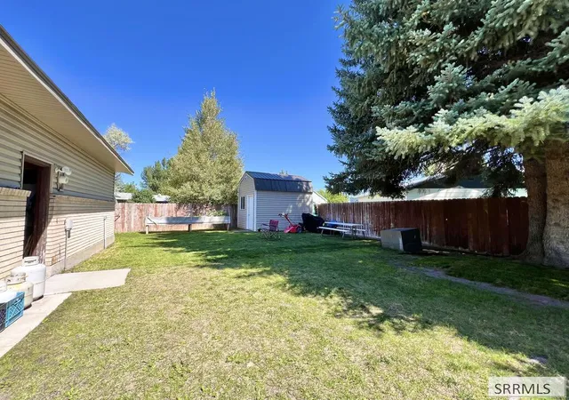 Photo 4 of Single family home for sale at 2 Brandon Dr, Sugar City, ID 83448 | MLS# 2188908 | Listing updated on 2026-10-06