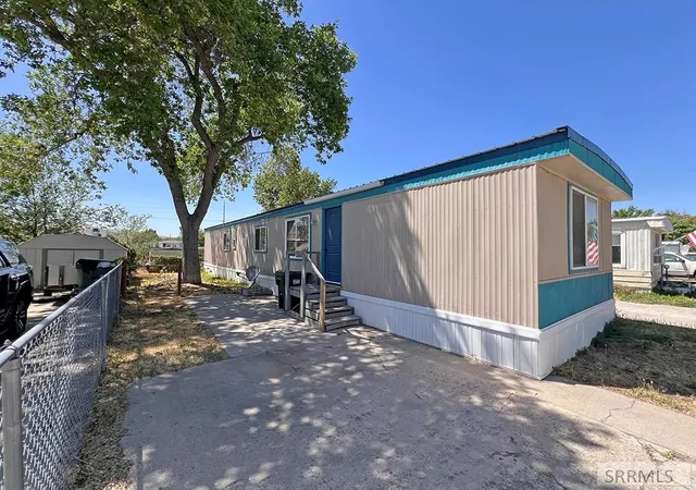 Homes for sale in Pocatello, ID | 760 W Alameda Road #18, Pocatello, ID 83201 | MLS# 2187178